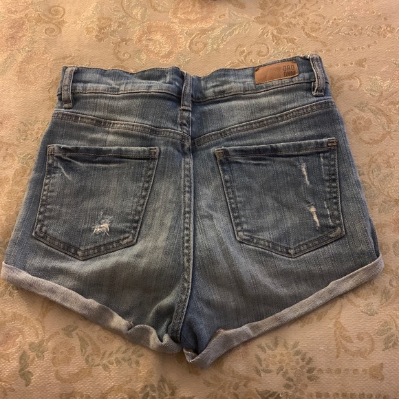 High waisted jean shorts - Picture 2 of 4